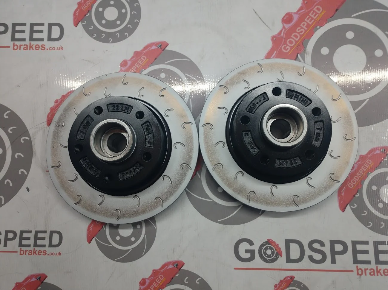 208 GTI Rear G Hook Discs