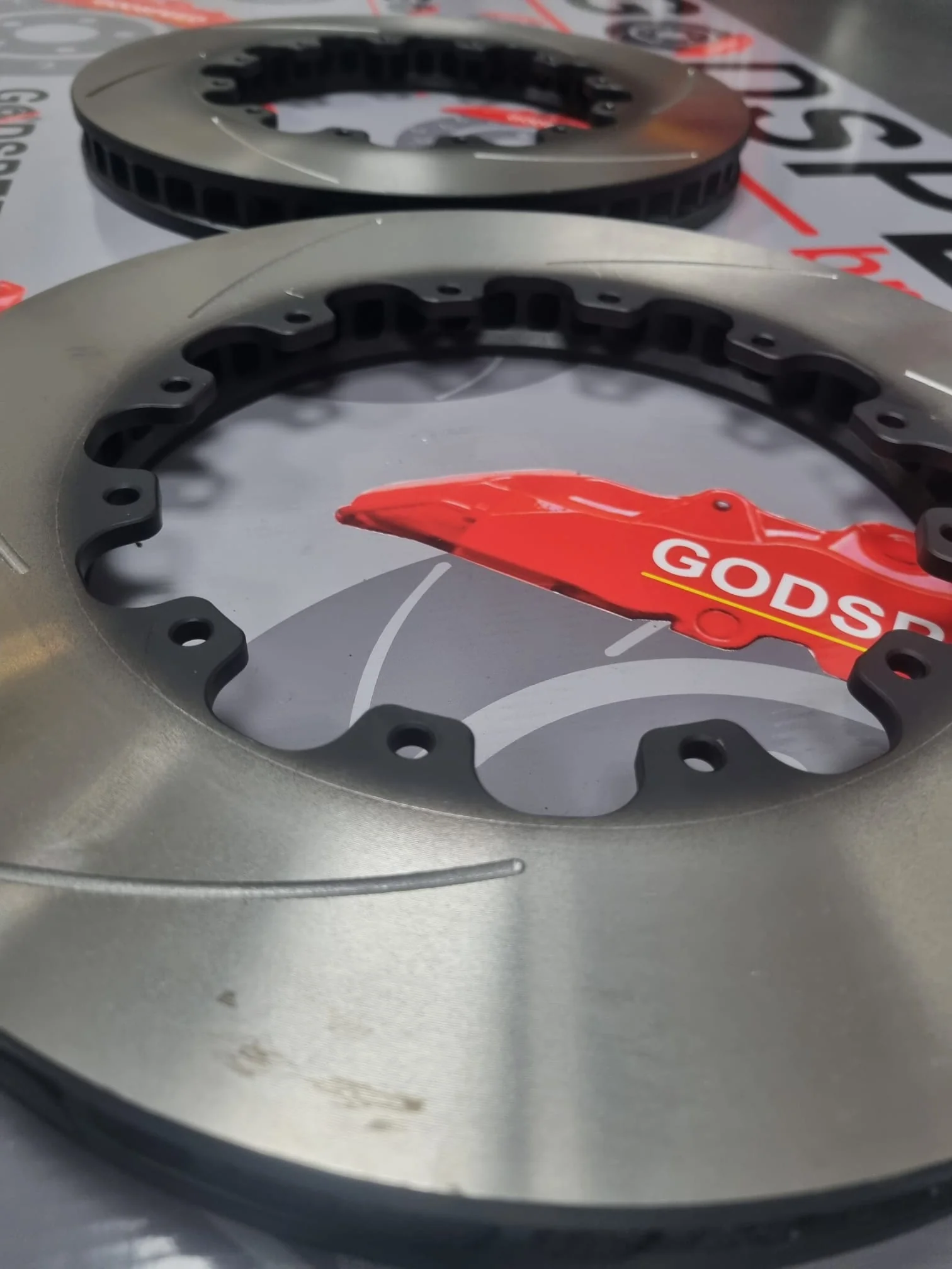 304 x 28mm Grooved Discs - Image 4