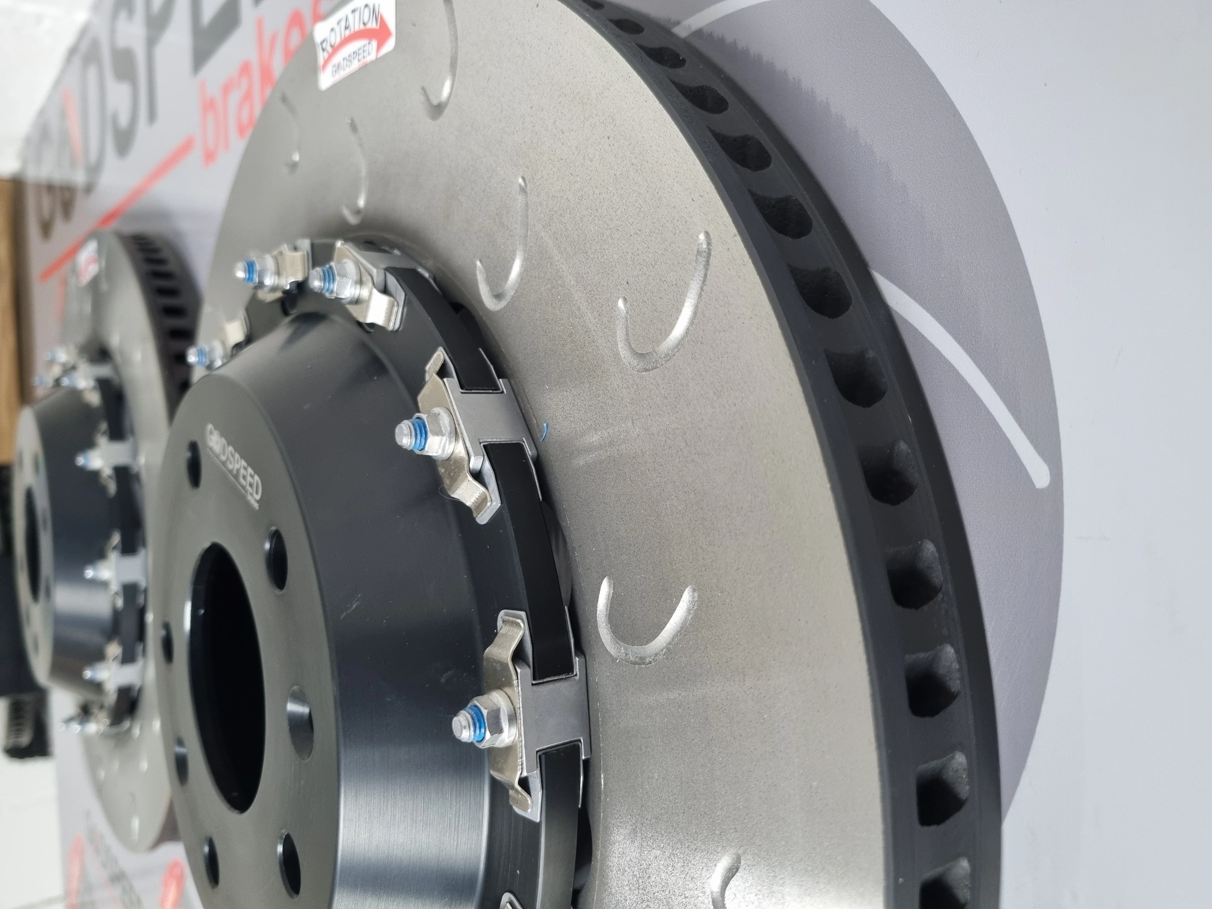 Megane 3 RS 356mm 2 piece floating discs and bells - Image 5