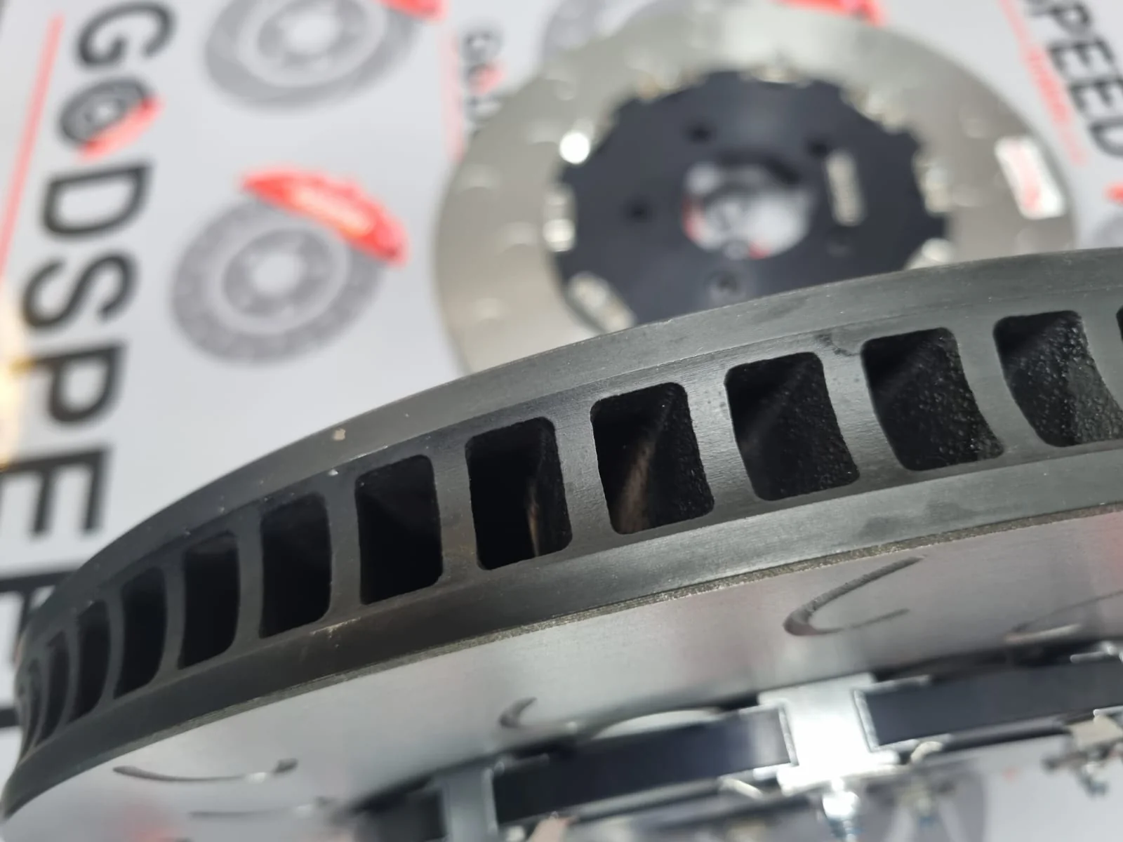 Evo X Front 2 piece Discs and Bells - Image 3